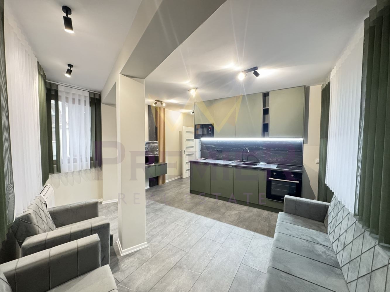 Продава 2-СТАЕН, гр. Варна, Бриз