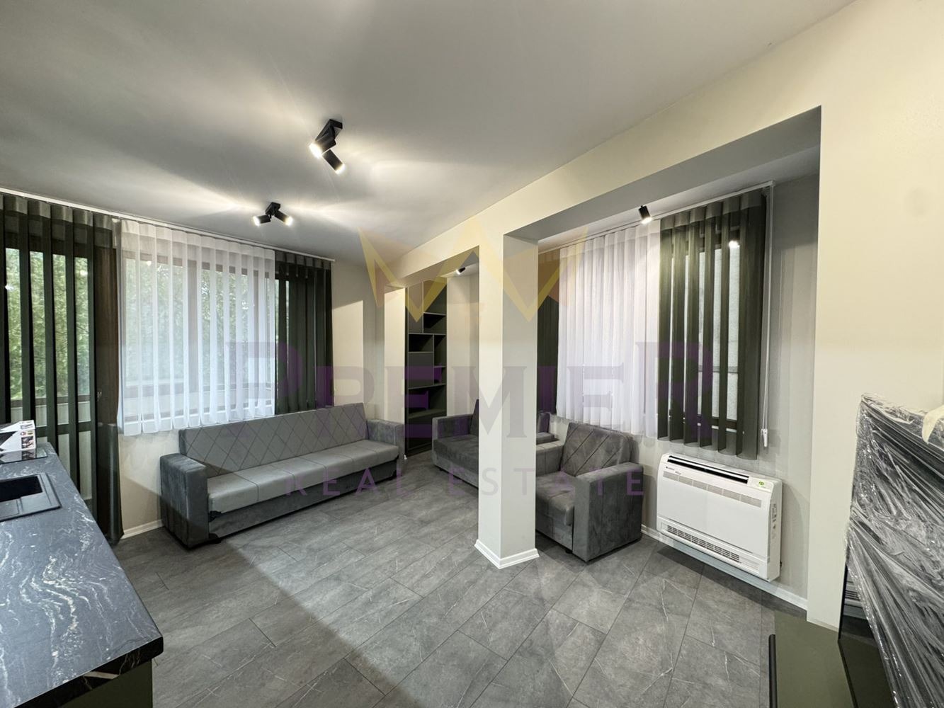 Продава 2-СТАЕН, гр. Варна, Бриз, снимка 3 - Апартаменти - 54830804