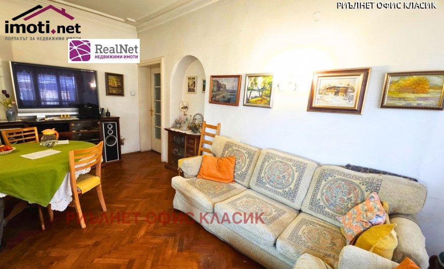 Продава 3-СТАЕН, гр. София, Център, снимка 2 - Апартаменти - 53884286