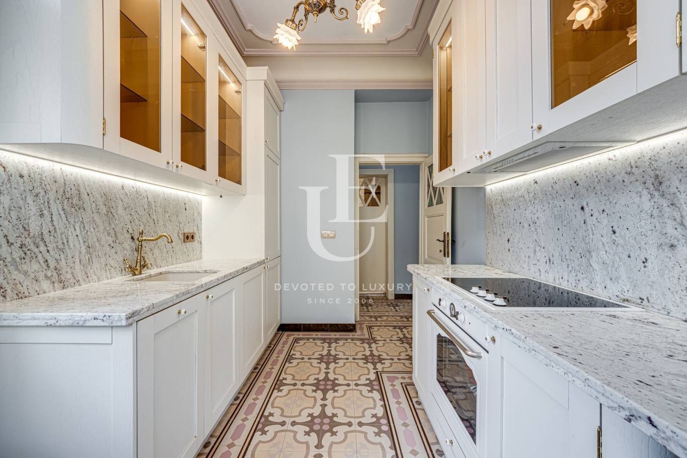 Продава 3-СТАЕН, гр. София, Докторски паметник, снимка 7 - Апартаменти - 54064010