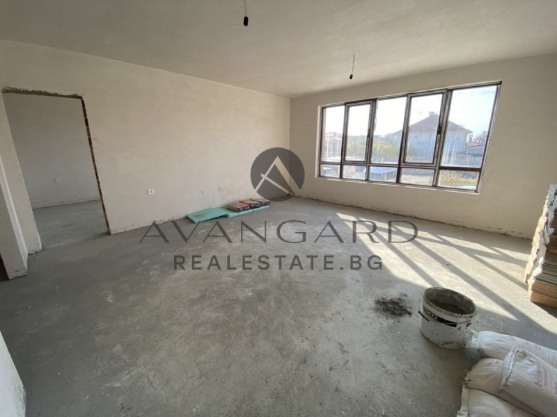Продава 3-СТАЕН в град Пловдив, Остромила - 92 кв.м / 106 000 € » 207 317.98 лв., АВАНГАРД РИЪЛ ЕСТЕЙТ