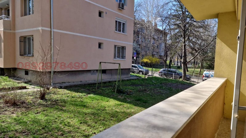 Продава  2-стаен град София , Гео Милев , 63 кв.м | 15142601 - изображение [2]