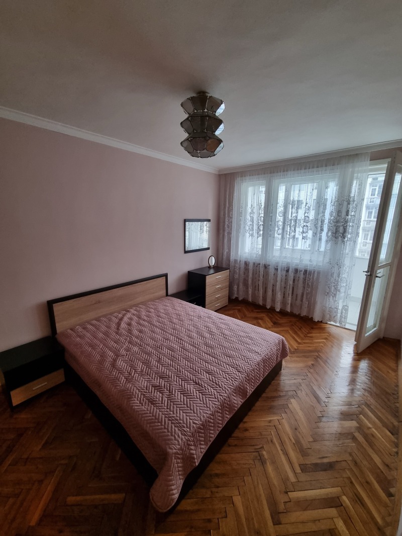 Продава  2-стаен град София , Банишора , 74 кв.м | 29081737 - изображение [3]