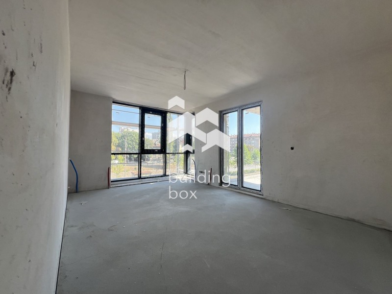 Продава 3-СТАЕН, гр. София, Център, снимка 2 - Апартаменти - 53365443