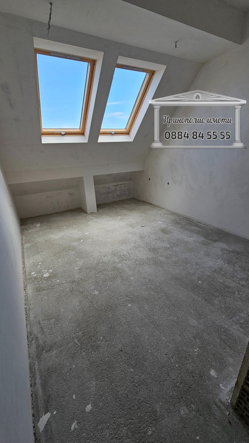Eladó  Bérlakás Stara Zagora , Kazanski , 141 négyzetméter | 57998300 - kép [8]