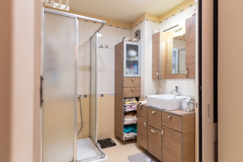 Продава МНОГОСТАЕН, гр. София, Белите брези, снимка 13 - Апартаменти - 51094228