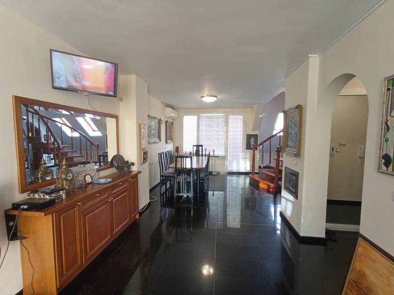 Zu verkaufen  Maisonette Sofia , Zentar , 321 qm | 72970374 - Bild [12]