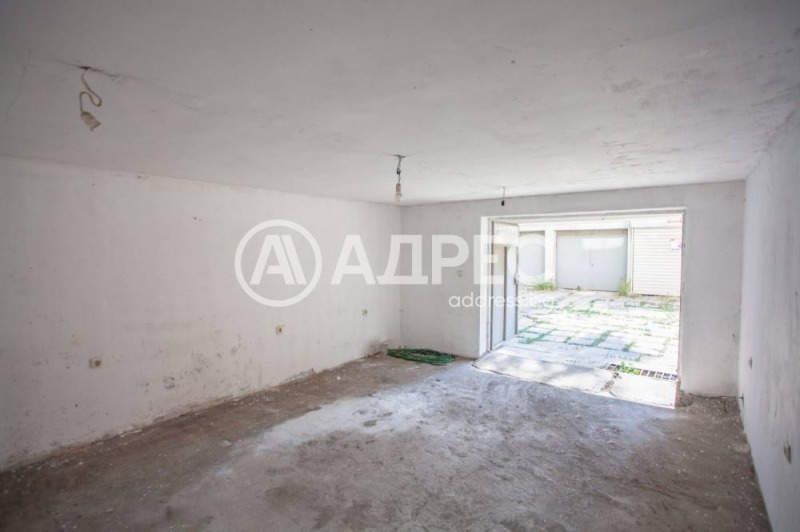 Προς πώληση  Γκαράζ Σοφηια , ΤΣενταρ , 27 τ.μ | 34680564 - εικόνα [5]