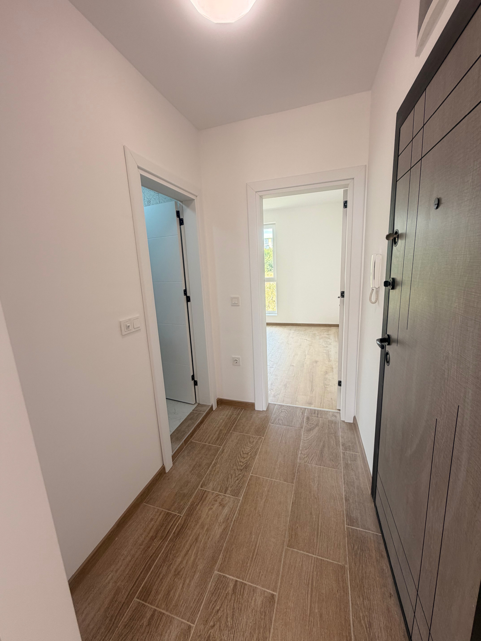 Продава 2-СТАЕН, гр. Варна, м-т Пчелина, снимка 3 - Апартаменти - 55300203