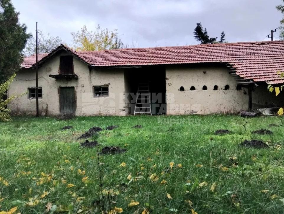 Продава КЪЩА, с. Царевци, област Варна, снимка 6 - Къщи - 54631417