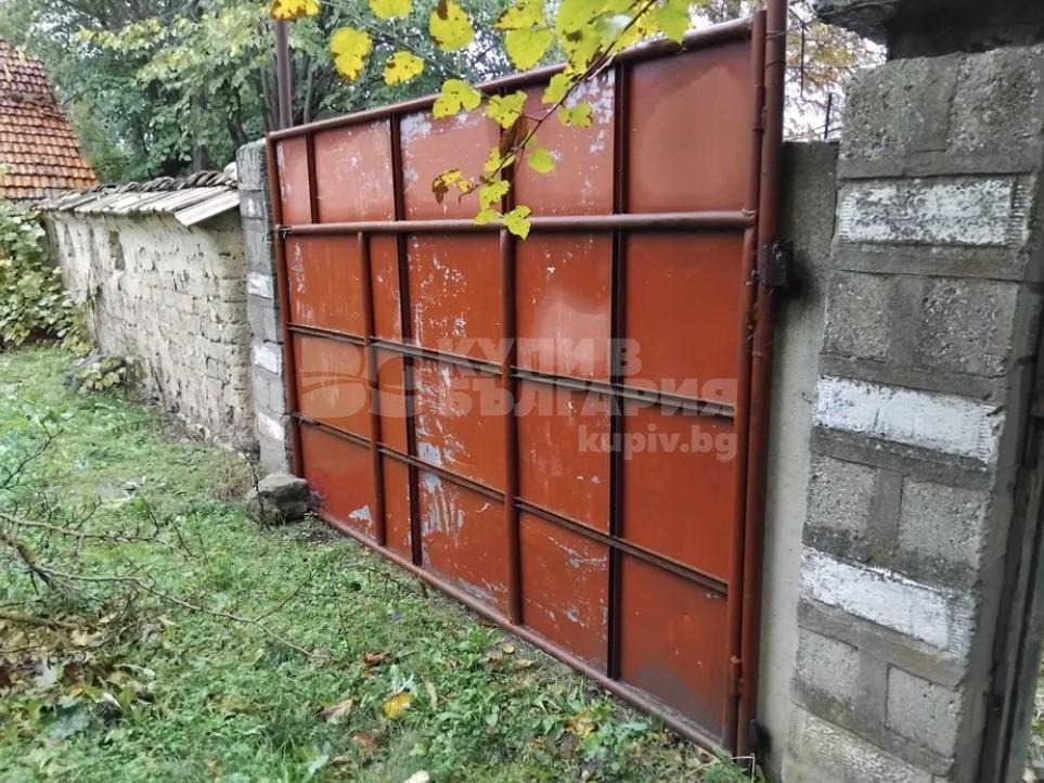 Продава КЪЩА, с. Царевци, област Варна, снимка 8 - Къщи - 54631417