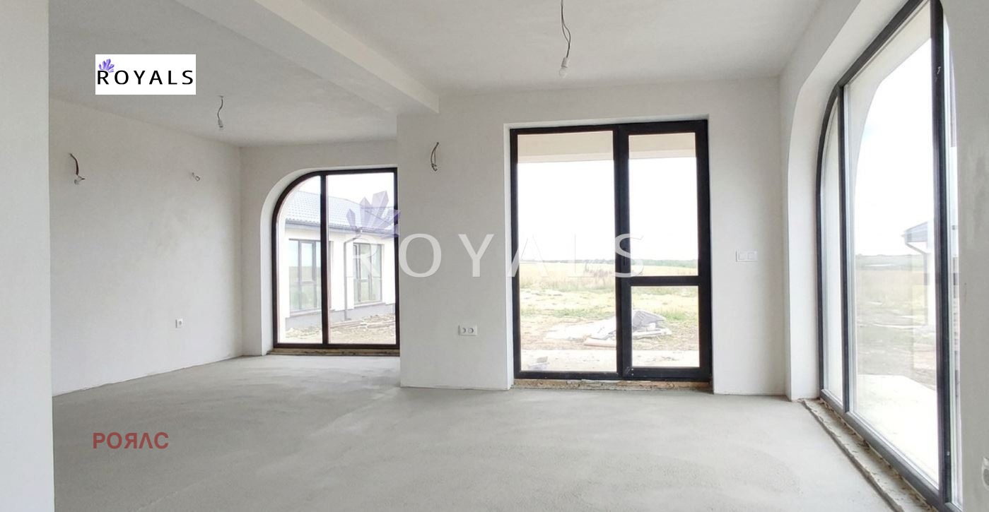 Продава КЪЩА, с. Кичево, област Варна