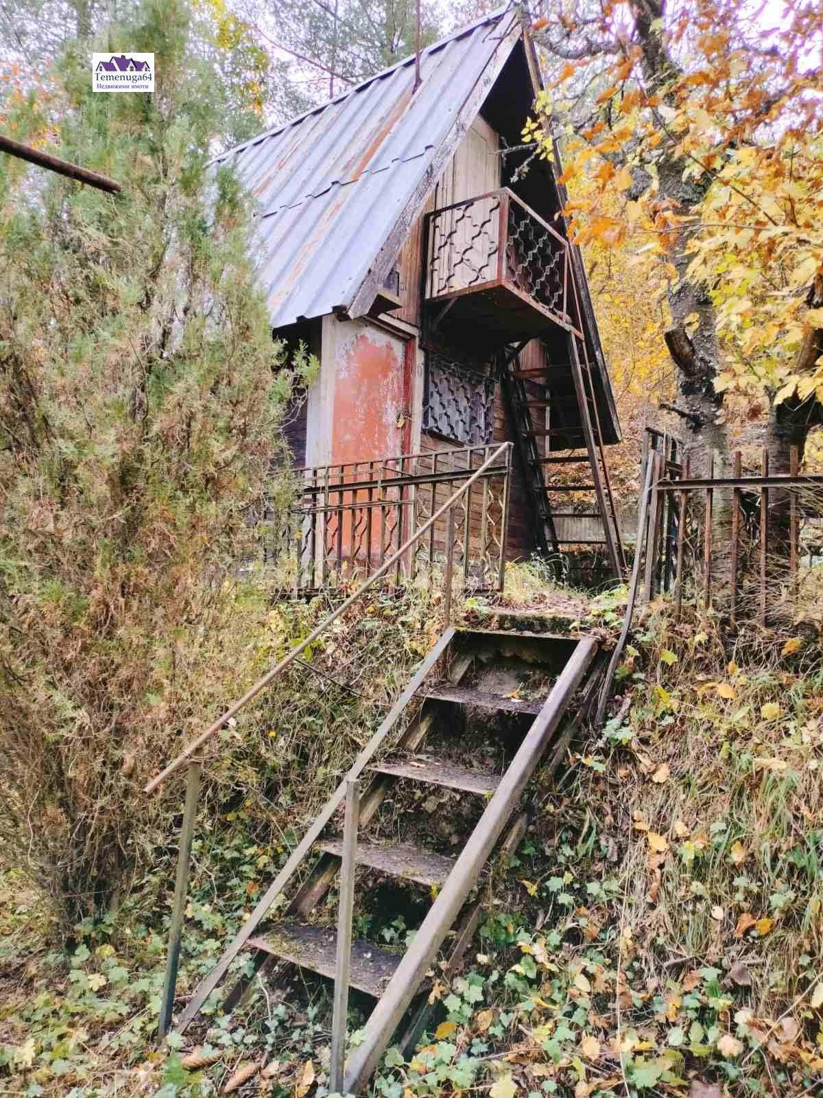 Продава ВИЛА в област София, с. Владо Тричков - 18 кв.м / 35000 лв ...