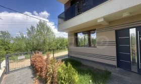Продава къща град София в.з.Симеоново - Драгалевци - [1] 