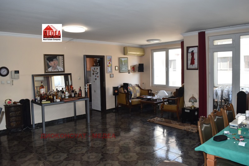 En venta  2 dormitorios Sofia , Lozenets , 138 metros cuadrados | 30351932