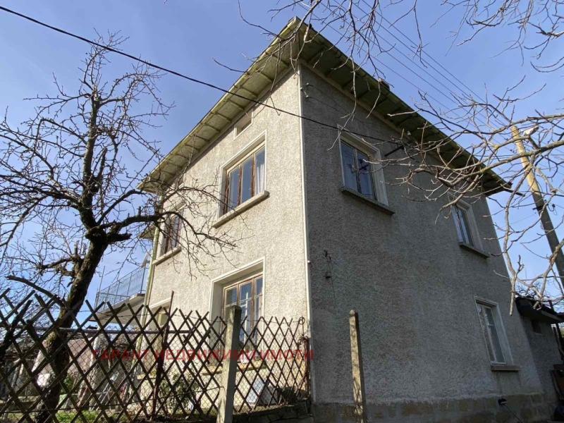 Продава  Къща област Габрово , с. Ловнидол , 140 кв.м | 49394101