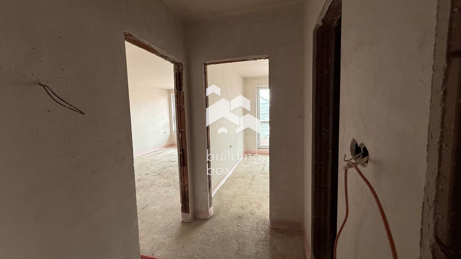 Продава 2-СТАЕН, гр. Пловдив, Остромила, снимка 3 - Апартаменти - 54066170