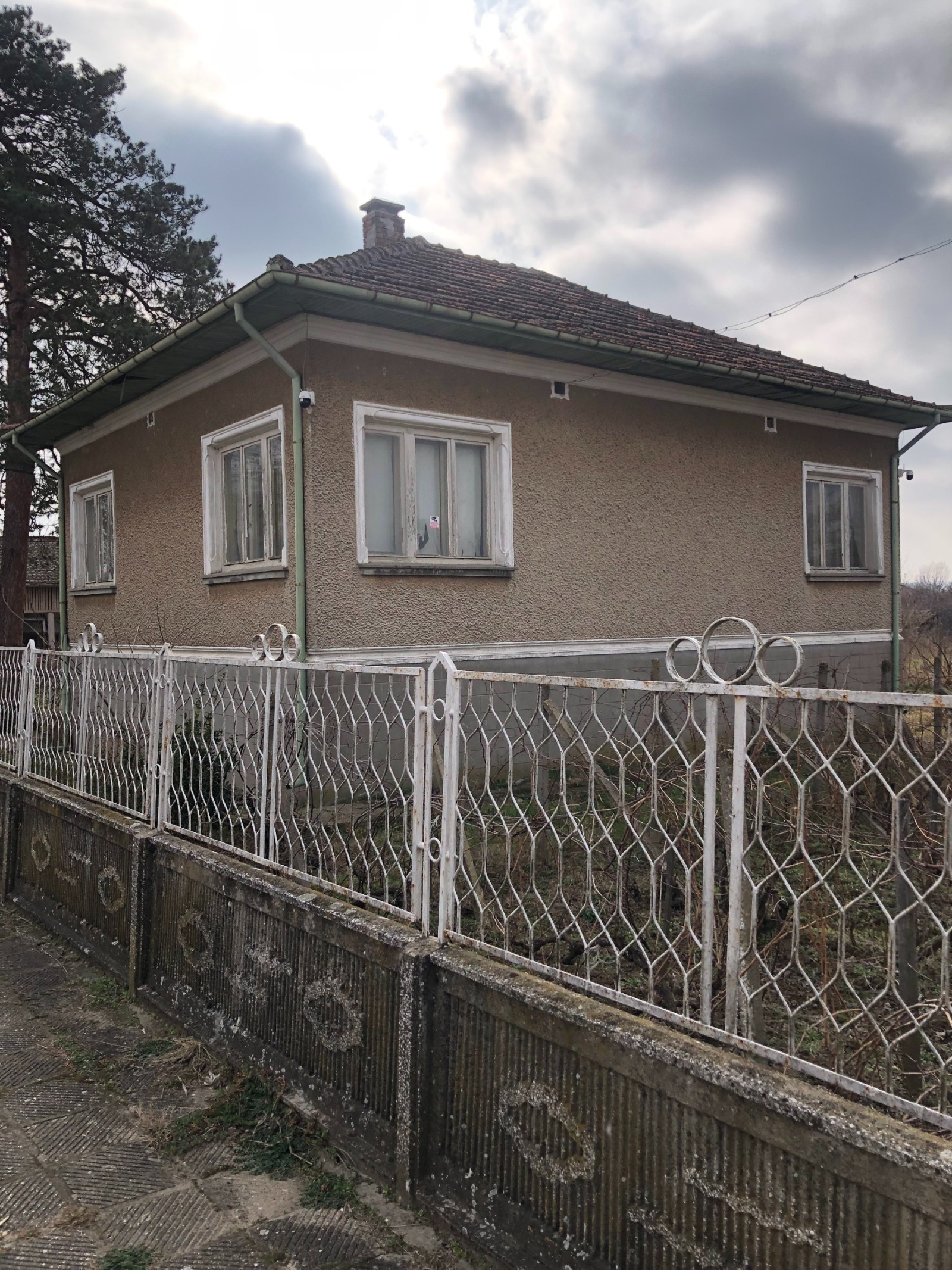 Продава КЪЩА, гр. Брегово, област Видин, снимка 2 - Къщи - 50858193