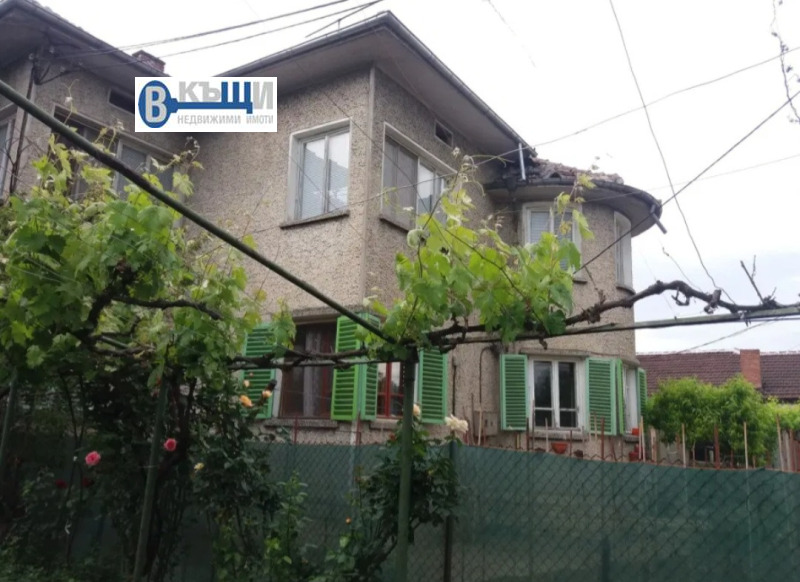 Продава КЪЩА в област Велико Търново, гр. Горна Оряховица - 200 кв.м / 190 000 € » 371 607.70 лв., ВКЪЩИ