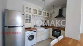 Продава 2-стаен, гр. Черноморец