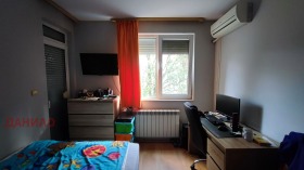 3+ camere da letto Tsentar, Veliko Tarnovo 11