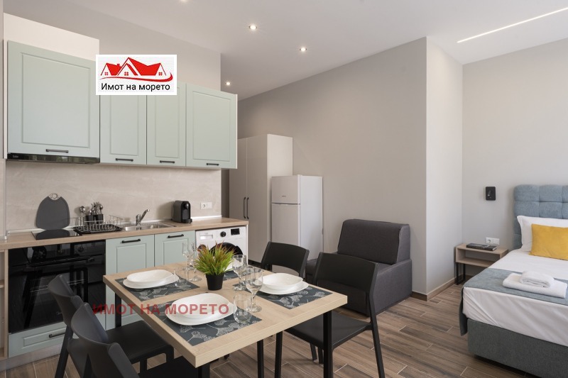 Продава  1-стаен, област Бургас, гр. Ахтопол • 98 340 € • ID 11656474 — holmes.bg - [1] 