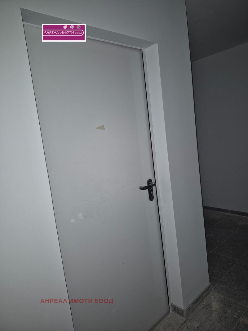 Продава 1-СТАЕН, гр. София, Толстой, снимка 5 - Апартаменти - 52489271