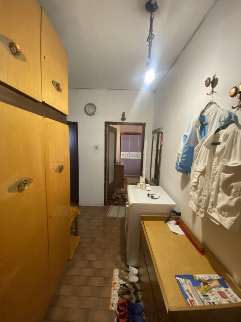 Продава  2-стаен град София , Люлин 10 , 61 кв.м | 12754134 - изображение [9]