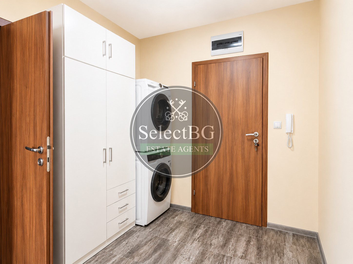 Продава 3-СТАЕН, гр. Велико Търново, Център, снимка 11 - Апартаменти - 54353813