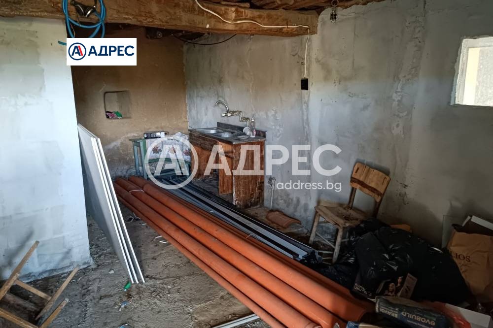 Продава КЪЩА, с. Топчии, област Разград, снимка 5 - Къщи - 54360935