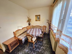 2 Schlafzimmer Mladost 4, Sofia 9