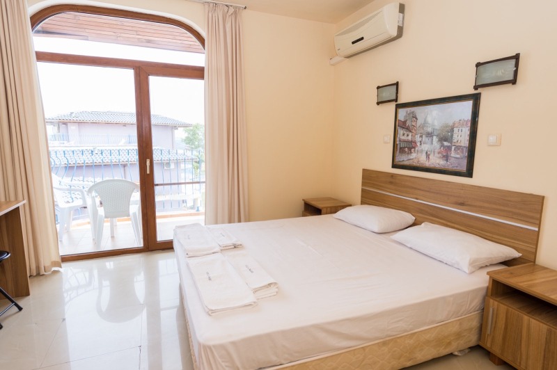 Продава МЕЗОНЕТ, гр. Черноморец, област Бургас, снимка 2 - Апартаменти - 52613026