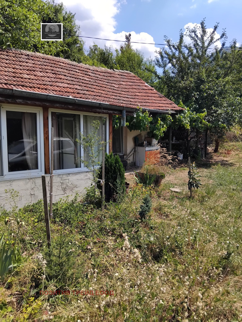 Na sprzedaż  Dom region Kiustendił , Bistrica , 35 mkw | 60631197 - obraz [2]