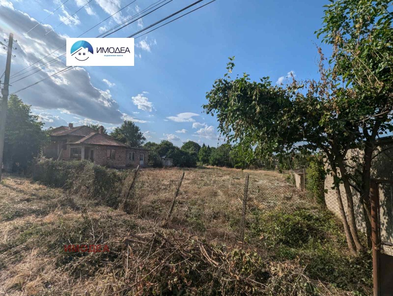 Till salu  Komplott region Veliko Tarnovo , Polikraistje , 700 kvm | 20381055 - bild [2]