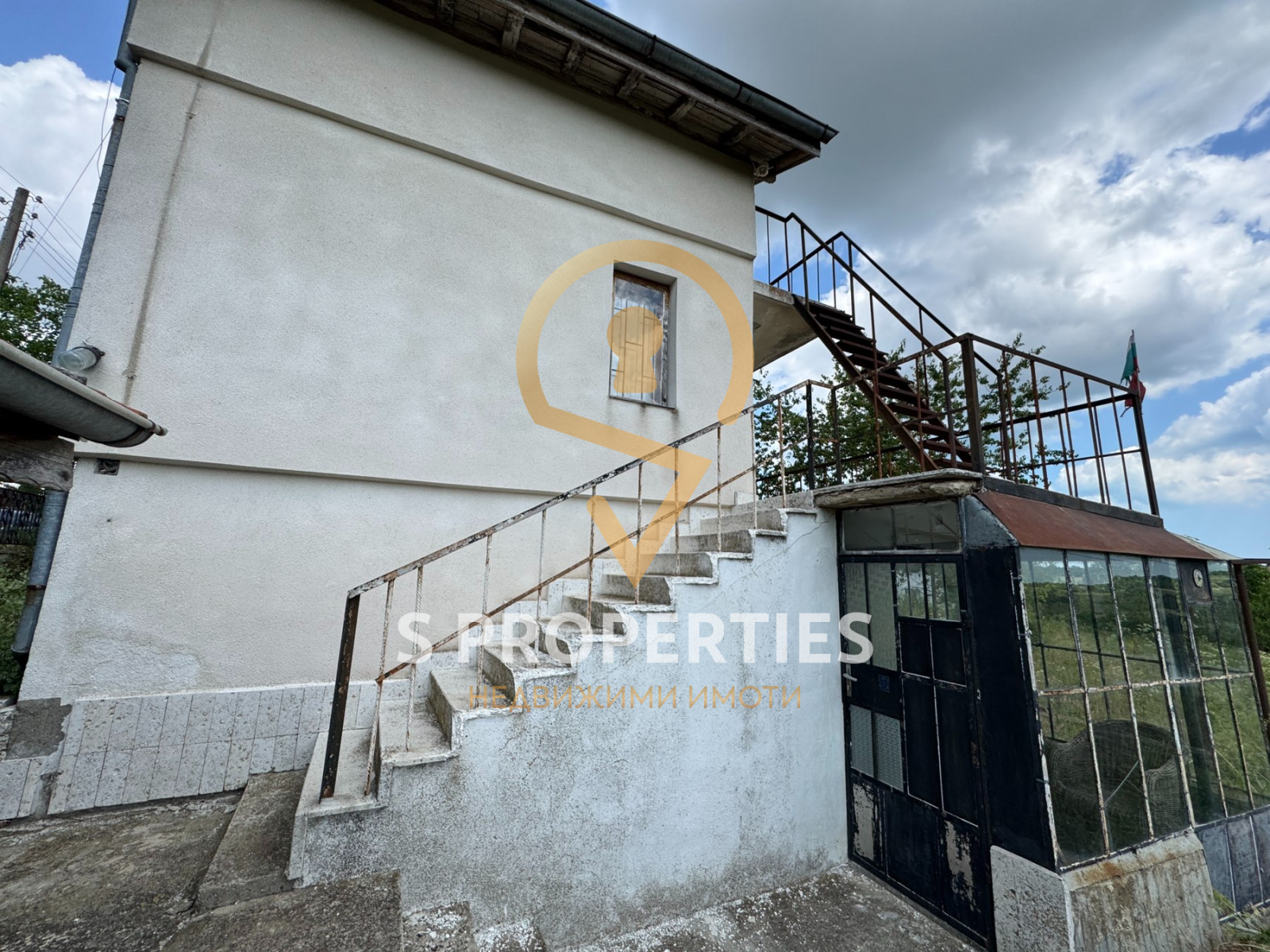 Продава КЪЩА, с. Климентово, област Варна, снимка 2 - Къщи - 51042154
