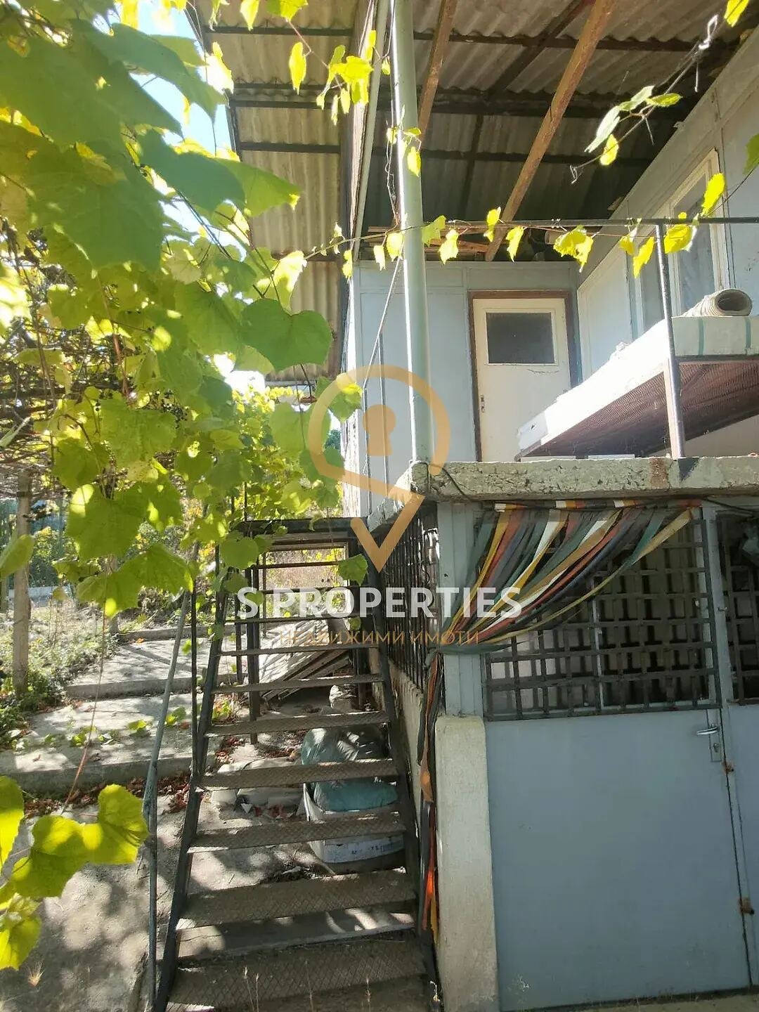 Продава КЪЩА, гр. Варна, м-т Добрева чешма, снимка 2 - Къщи - 52302739