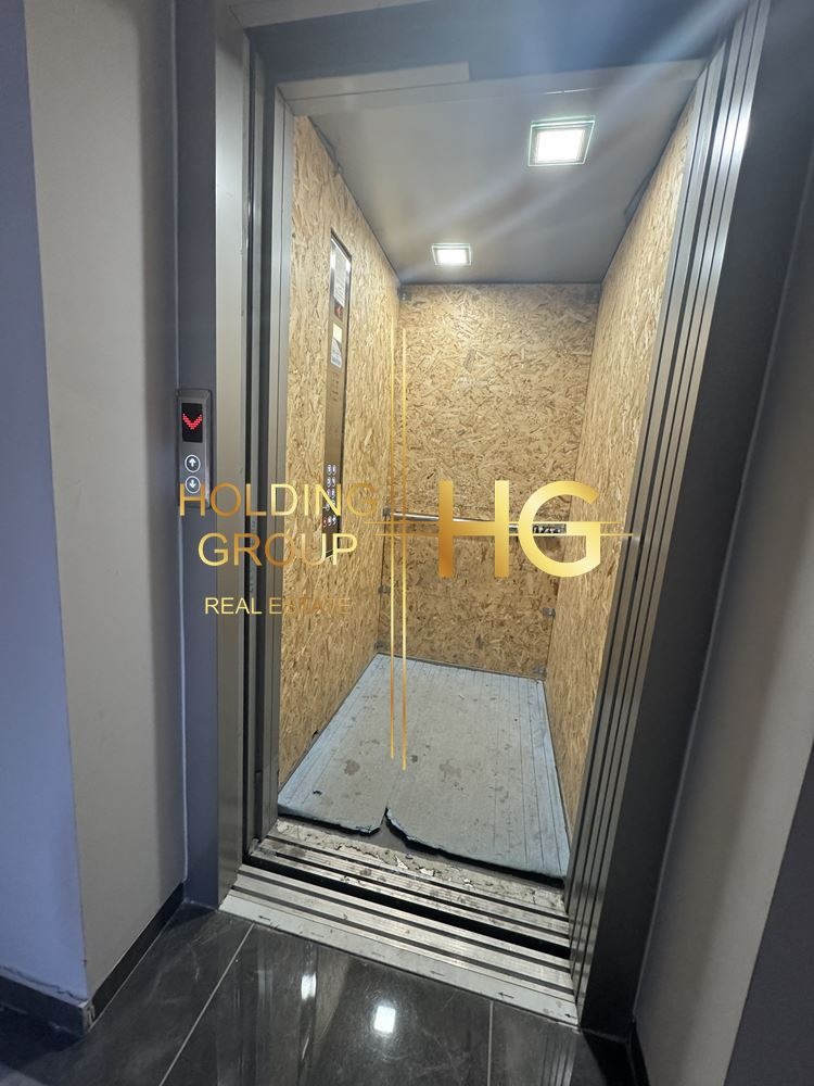 De vânzare  1 dormitor Varna , Vâzrajdane 1 , 77 mp | 80422660 - imagine [12]