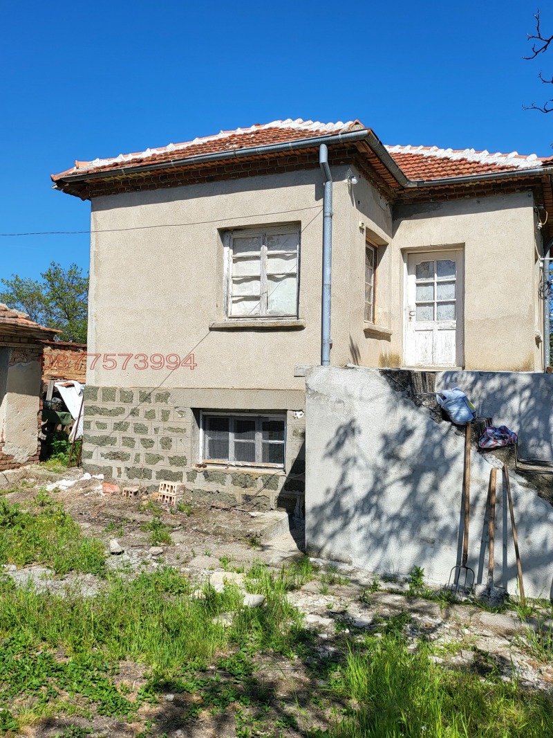 Продава  Къща област Бургас , гр. Карнобат , 90 кв.м | 60261225
