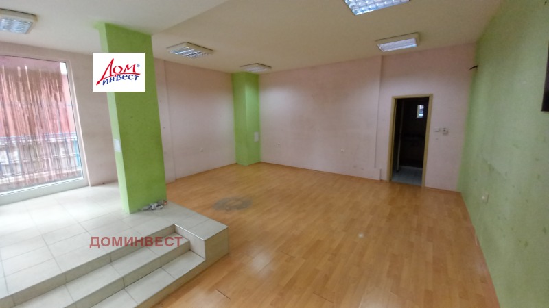 En venta  Comercio Plovdiv , Tsentar , 48 metros cuadrados | 63584196 - imagen [3]