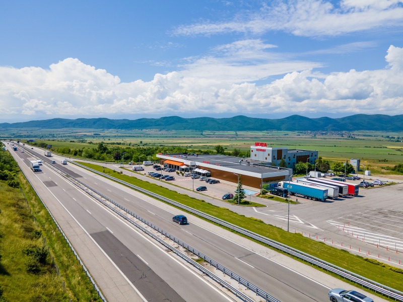 Продава БИЗНЕС ИМОТ, гр. София, 7-ми 11-ти километър