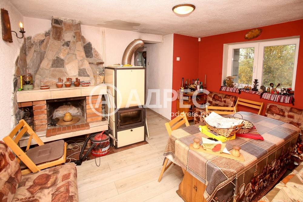 Продава КЪЩА, гр. София, с. Кокаляне