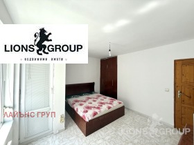 3+ Schlafzimmer Zweten kwartal, Warna 7