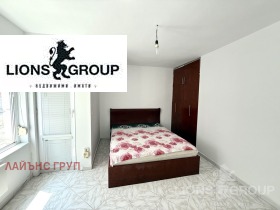 3+ Schlafzimmer Zweten kwartal, Warna 9