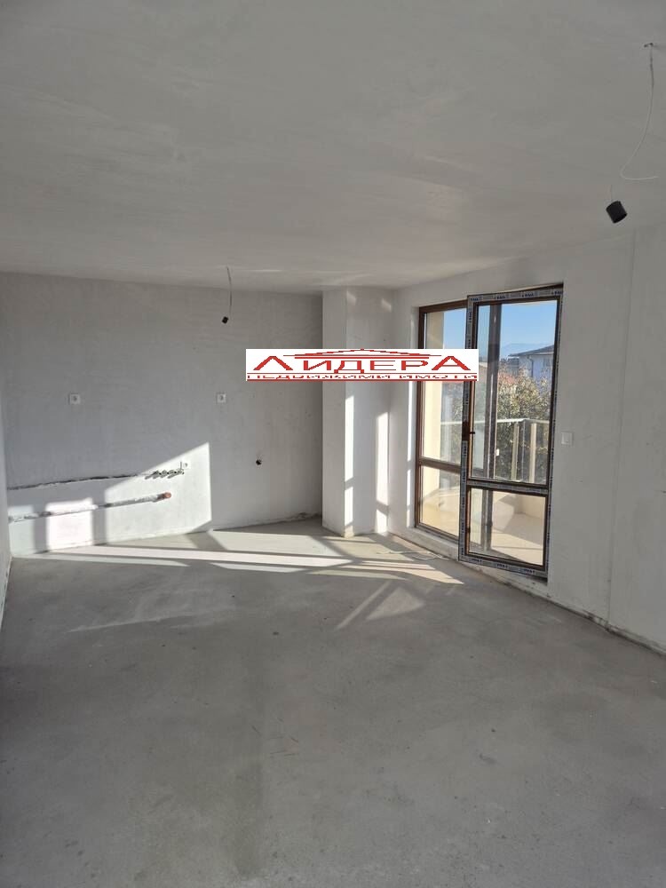 Продава 2-СТАЕН, гр. Пловдив, Прослав, снимка 3 - Апартаменти - 52455653