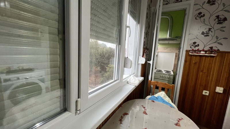 Продава 2-СТАЕН, гр. Лом, област Монтана, снимка 11 - Апартаменти - 52734313