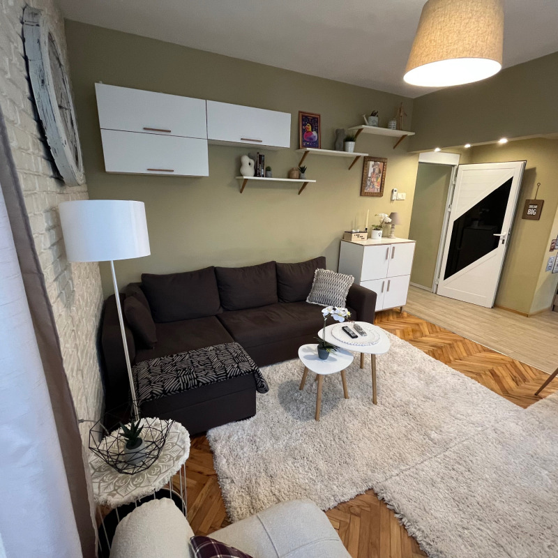 In vendita  2 camere da letto Varna , Gratska mahala , 85 mq | 25425624 - Immagine [2]