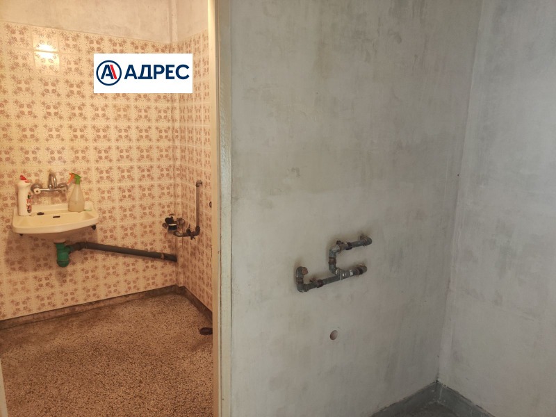 Продава 3-СТАЕН, гр. Карлово, област Пловдив, снимка 4 - Апартаменти - 52220352