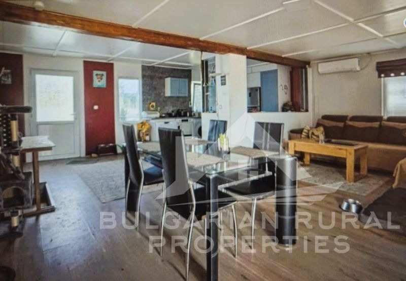 Продава  Къща област Добрич , с. Нова Камена , 100 кв.м | 67037035 - изображение [6]