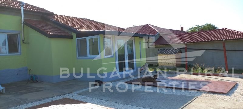 Продава  Къща област Добрич , с. Нова Камена , 100 кв.м | 67037035 - изображение [3]