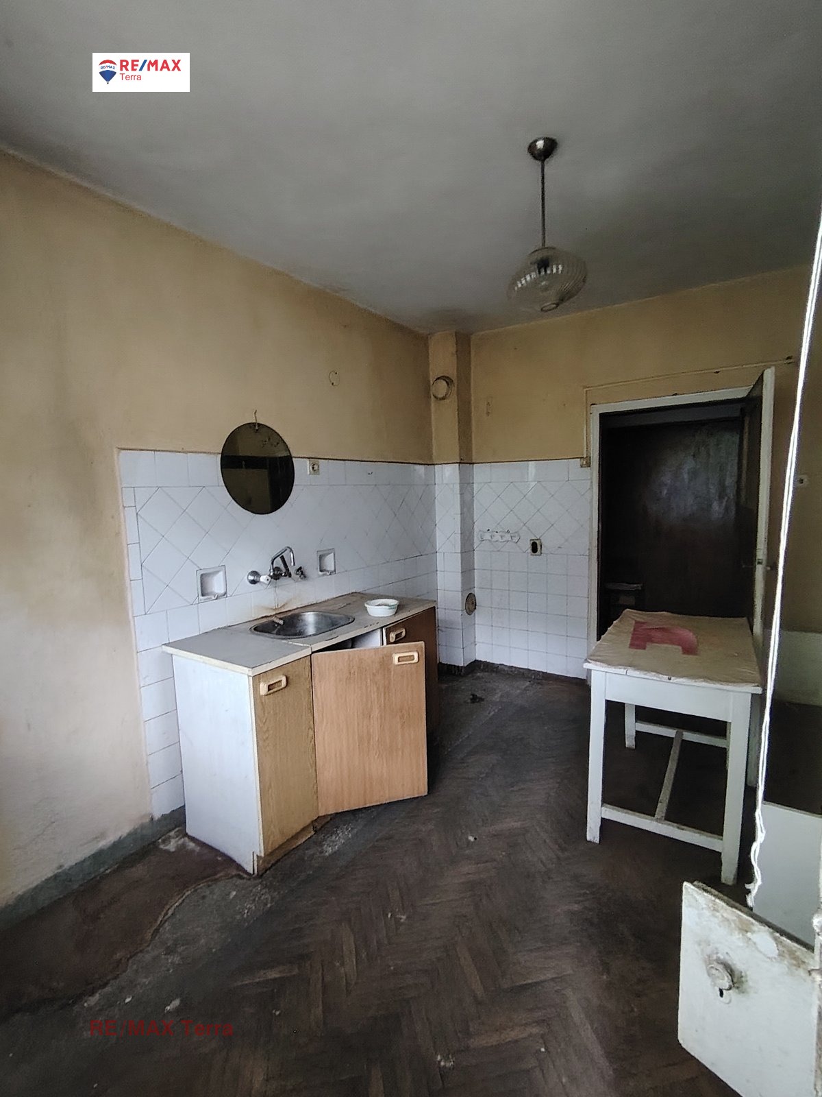 Продава 3-СТАЕН, гр. Враца, Център, снимка 12 - Апартаменти - 55134519
